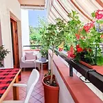 Casa Nest